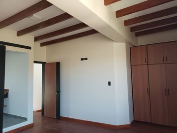 Venta-Cotacachi, espectacular casa a estrenar 175 m2 3 hab