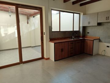Venta-Cotacachi, espectacular casa a estrenar 175 m2 3 hab