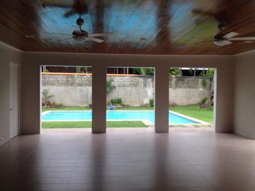 House and Lot with Swimming Pool in Dasmariñas Village, Makati