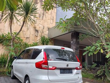 Rumah Luas dan Asri di Lingkungan Sejuk Pakem