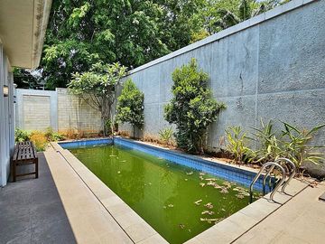 Rumah MEWAH Area Premium Dukuh Patra Kuningan Jakarta Selatan