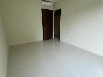 Rumah Minimalis Modern di Serenia Hills, Lebak Bulus