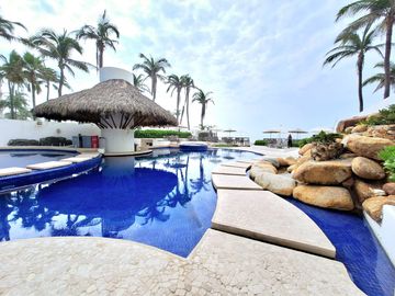 VENTA DE PENTHOUSE EN VIDAMAR RESIDENCIAL