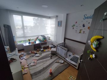Venta Terreno urbano con dos casas unifamiliares en Pomásqui x Colegio Francés, construcción 415M2, terreno 1000M2, $315.000