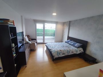 Venta Terreno urbano con dos casas unifamiliares en Pomásqui x Colegio Francés, construcción 415M2, terreno 1000M2, $315.000