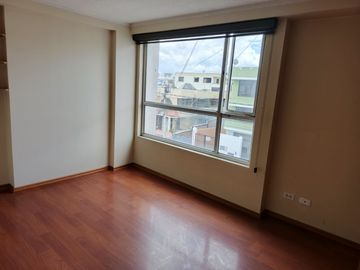 DEPARTAMENTO EN VENTA EN  EXCLUSIVO EDIFICIO