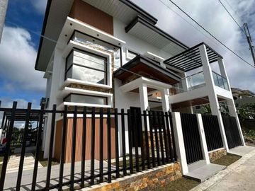 GABRIEL HEIGHTS TAGAYTAY BRAND NEW HOUSE WITH POOL FOR SALE
