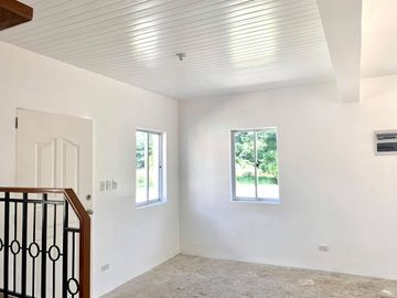 3-BEDROOMS HOUSE AND LOT FOR SALE IN BOGO CEBU