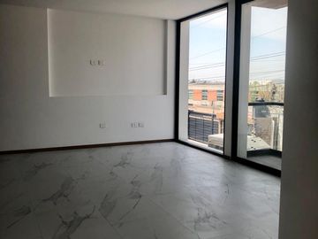 DEPARTAMENTO en VENTA en PLANTA BAJA, a 3 Minutos de la UVM