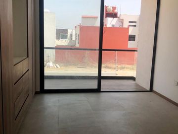 DEPARTAMENTO en VENTA en PLANTA BAJA, a 3 Minutos de la UVM