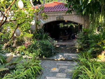 FOR SALE | House and Lot at Ayala Alabang Village