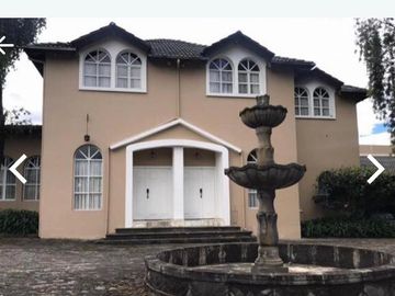 OPORTUNIDAD MAGNIFICA QUINTA EN CONOCOTO VIA AMAGUAÑA