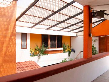 Casa en Venta en Jardines de Satélite, para remodelar