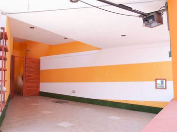 Casa en Venta en Jardines de Satélite, para remodelar
