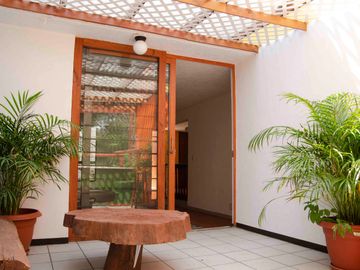 Casa en Venta en Jardines de Satélite, para remodelar
