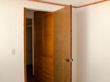Casa en Venta en Jardines de Satélite, para remodelar