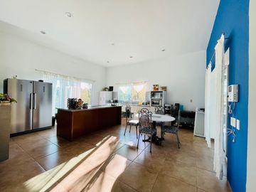 RESIDENCIA EN VENTA EN SANTA SOFÍA COUNTRY CLUB, COTO TEQUILEROS