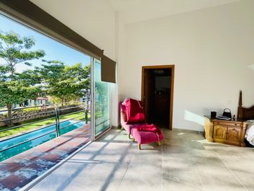RESIDENCIA EN VENTA EN SANTA SOFÍA COUNTRY CLUB, COTO TEQUILEROS