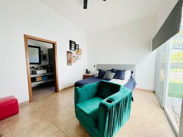 RESIDENCIA EN VENTA EN SANTA SOFÍA COUNTRY CLUB, COTO TEQUILEROS