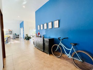 RESIDENCIA EN VENTA EN SANTA SOFÍA COUNTRY CLUB, COTO TEQUILEROS