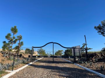 RESIDENCIA EN VENTA EN SANTA SOFÍA COUNTRY CLUB, COTO TEQUILEROS