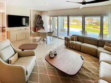 Departamento en venta, Mareazul Condos, Playa del carmen Quintana Roo.