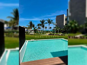 Departamento en venta, Mareazul Condos, Playa del carmen Quintana Roo.