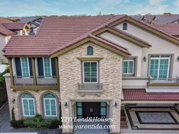 Luxury house For Sale at Nantawan Bangna km7. Beautiful house with decorations, additions, very good condition, ready to move in.  No need to repair.