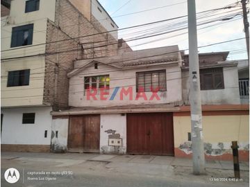 Casa Como Terreno