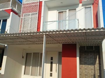 Rumah Bekasi Syariah Pondok Melati 3 KT 2 KM Jatiasih Dekat Tol Jatibening 2 Lantai Murah
