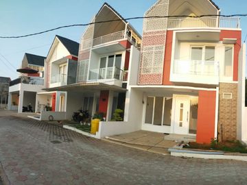Rumah Bekasi Syariah Pondok Melati 3 KT 2 KM Jatiasih Dekat Tol Jatibening 2 Lantai Murah
