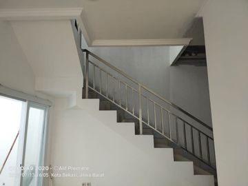 Rumah Bekasi Syariah Pondok Melati 3 KT 2 KM Jatiasih Dekat Tol Jatibening 2 Lantai Murah
