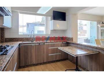 ID: 1058194 Vendo Duplex 3 Dormitorios Principales Con Terraza - Valle Hermoso - Surco