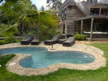 VENDE EXCELENTE HOTEL BOUTIQUE EN PUERTECILLO, COMUNA DE NAVIDAD, 400/5.618 M2, 10 HABITACIONES (7 EN SUITE), 2 PISCINAS (1 TEMPERADA), PRECIOSO ENTOR