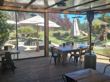 VENDE EXCELENTE HOTEL BOUTIQUE EN PUERTECILLO, COMUNA DE NAVIDAD, 400/5.618 M2, 10 HABITACIONES (7 EN SUITE), 2 PISCINAS (1 TEMPERADA), PRECIOSO ENTOR