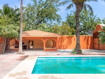 Espectacular quinta/casa en renta en Escobedo – Vive el Encanto y la Exclusividad Renta $30,000