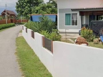 Urgent sale!! House with land, beautiful location, cheap price, area 113 square wa, price 2,590,000 baht, Nong Han Subdistrict, San Sai District, Chia