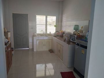 Urgent sale!! House with land, beautiful location, cheap price, area 113 square wa, price 2,590,000 baht, Nong Han Subdistrict, San Sai District, Chia