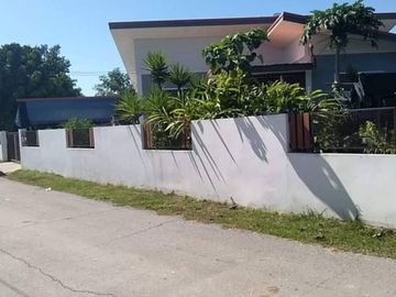 Urgent sale!! House with land, beautiful location, cheap price, area 113 square wa, price 2,590,000 baht, Nong Han Subdistrict, San Sai District, Chia