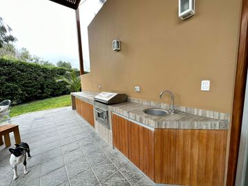 CASA DE CAMPO CON  PISCINA Y LINDA ARQUITECTURA 🔆🏡
