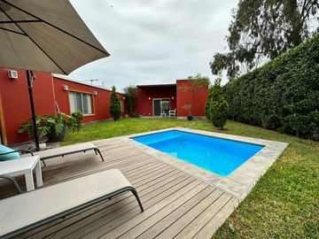 CASA DE CAMPO CON  PISCINA Y LINDA ARQUITECTURA 🔆🏡