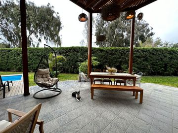 CASA DE CAMPO CON  PISCINA Y LINDA ARQUITECTURA 🔆🏡