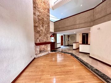 Casa en venta en Bugambilias, Zapopan