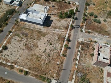 VENTA DE TERRENO –URB. MONTEBELLO-PIURA