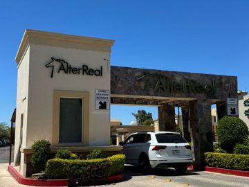 Casa amueblada de una planta en renta en Corceles Residencial
