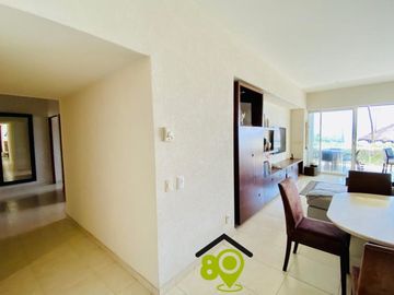 Departamento en PLANTA BAJA de 4 recámaras en venta (Diamante)
