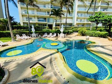 Departamento en PLANTA BAJA de 4 recámaras en venta (Diamante)