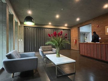 EXCLUSIVO DEPARTAMENTO CON 4 DORMITORIOS Y BALCÓN