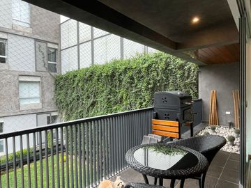 EXCLUSIVO DEPARTAMENTO CON 4 DORMITORIOS Y BALCÓN
