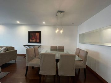 EXCLUSIVO DEPARTAMENTO CON 4 DORMITORIOS Y BALCÓN